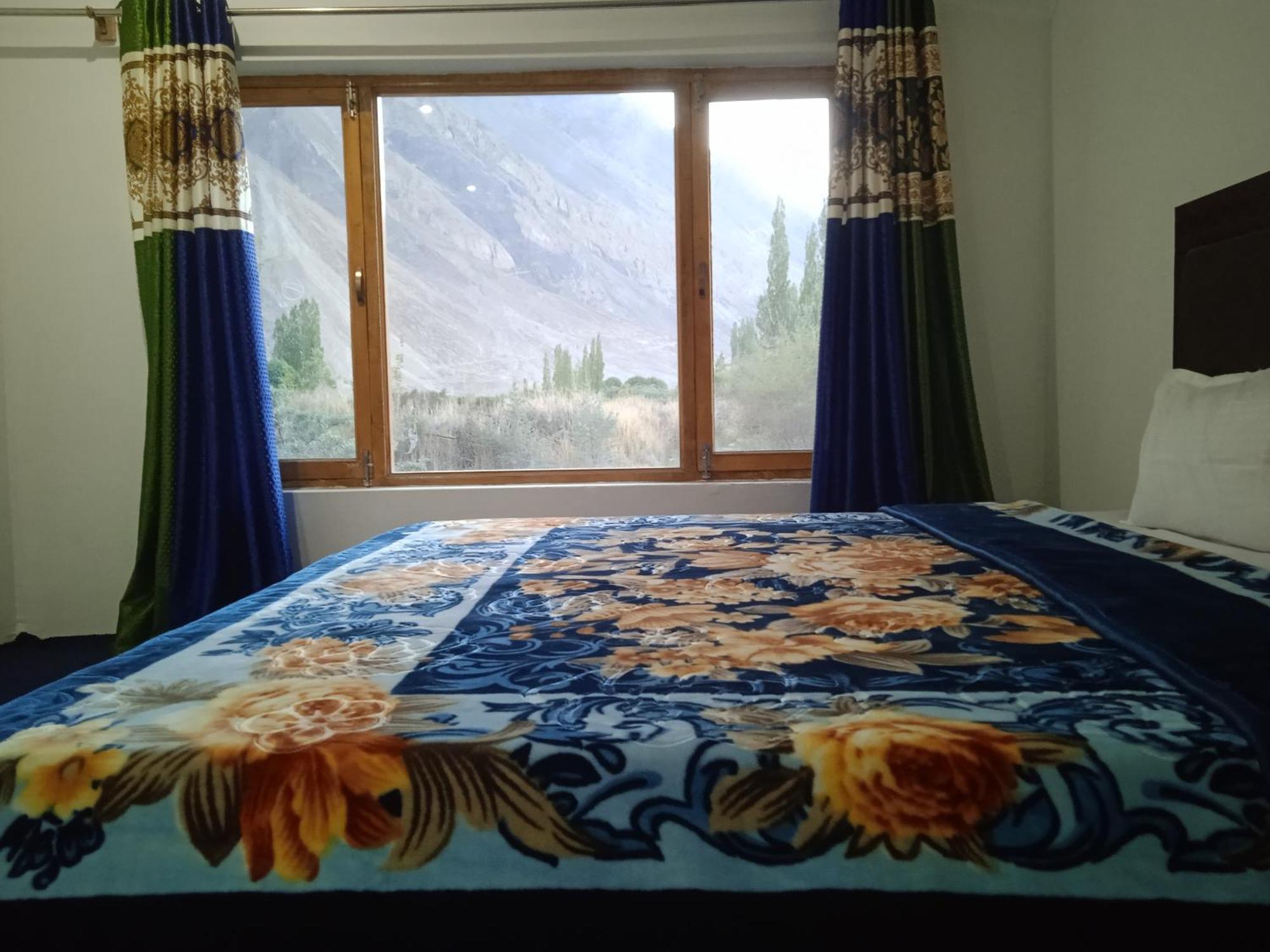 Nubra Holiday Deskit Bilik gambar